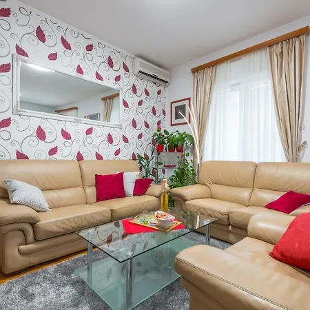 公寓 Lovely 杜布罗夫尼克